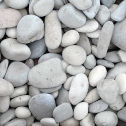 Галька природная САНЧИНСКАЯ белая купить в Нижнем Новгороде