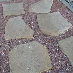 Плитняк РАДУГА из песчаника голтованный купить в Нижнем Новгороде